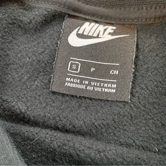 Nike Icon Clash Fleece Sweatshirt - Picture 8 of 9
